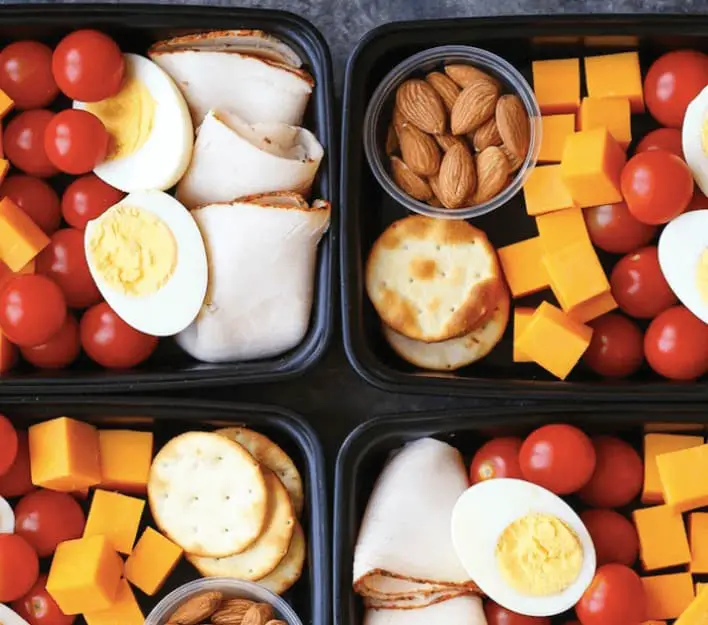 Low carb deli snack boxes are a perfect way to bring a healthy meals that's filling, but not heavy, and has a nice variety.